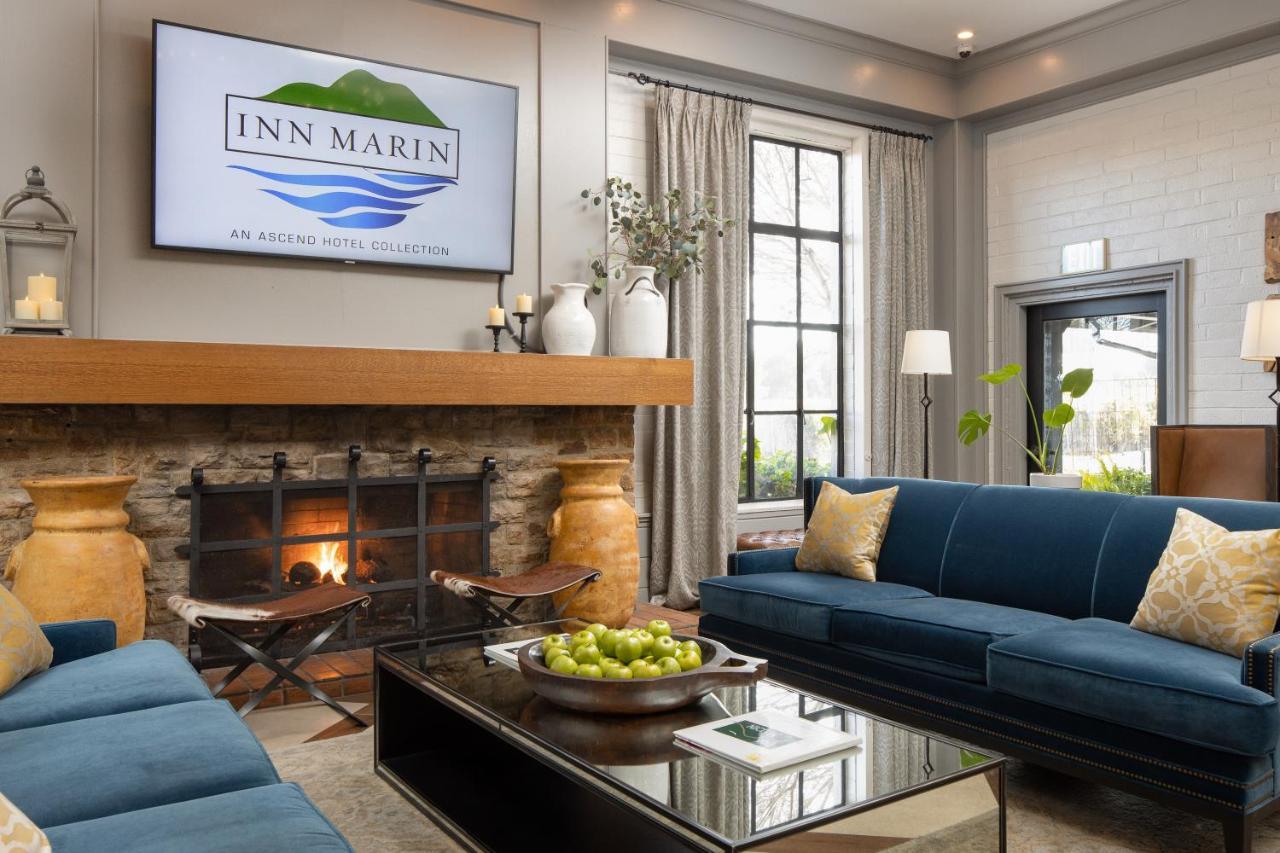 Inn Marin And Suites, Ascend Hotel Collection Новато Екстериор снимка